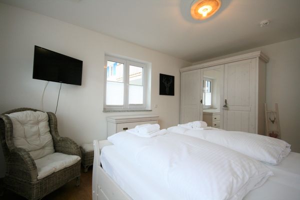  Ferienwohnung Allgäustüble am See Ferienwohnungen in Schwangau - Schlafzimmer