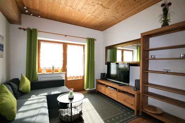  Ferienwohnung Forggenseeblick Ferienwohnungen in Schwangau - Wohnzimmer
