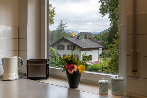  Ferienwohnung Helga Ferienwohnungen in Hohenschwangau - Gartenblick