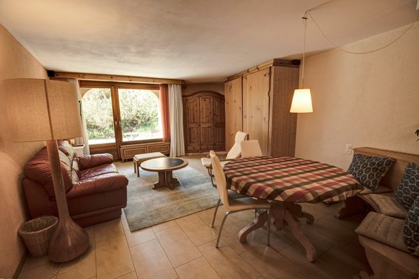 Chesa Munteratsch 1-Zimmerwohnung 310 Typ B Silvaplana - -img.tag.livingroom-