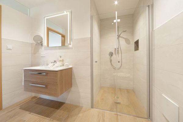 Landhaus am See - See Suite 03  - Badezimmer
