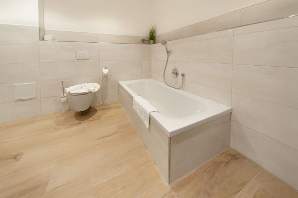 Landhaus am See - See Suite 03  - Badezimmer