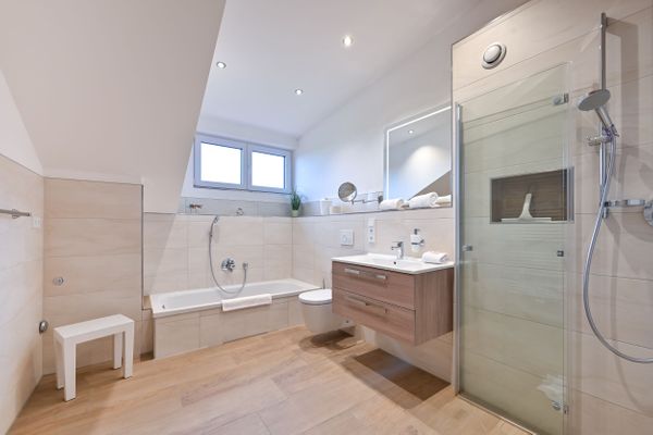 Landhaus am See - See Suite 04  - Badezimmer