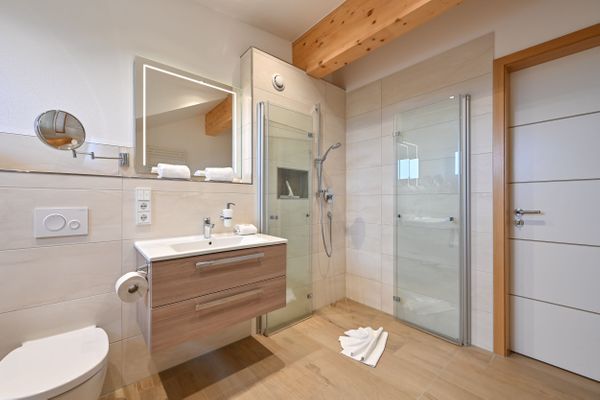 Landhaus am See - See Suite 04  - Badezimmer