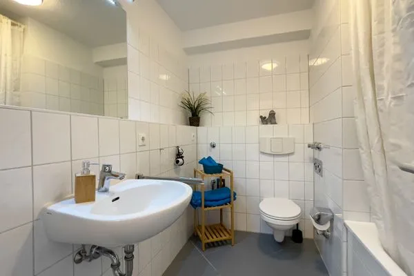 Haus Nordseebrandung FeWo A1.2 Sahlenburg - Badezimmer