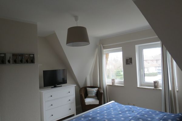 Ferienhaus Anlage Ostland17 Dünenbrise  Nr. 17 b Dorf - Schlafzimmer