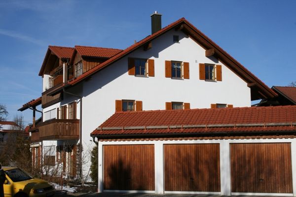  Ferienwohnung Schmölzer Ferienwohnungen in Roßhaupten - Fassade / Eingang