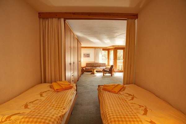 Chesa Munteratsch 1 1/2-Zimmerwohnung 309 Typ C Silvaplana - Living room