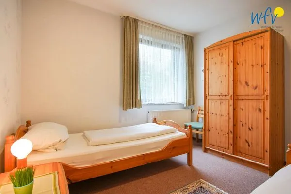 Schlafzimmer Haus Bonhuis Ferienwohnung Bahnhofspark