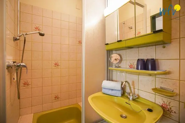 Badezimmer Haus Bonhuis Ferienwohnung Lütje Park