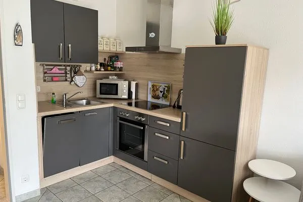 Küche / Küchenzeile  (DKK9c) Ferienwohnung Ostsee-hn-sucht F****