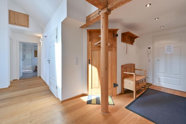 Alte Jagdschloss Ferienwohnung Rommel Ferienwohnungen in Pfronten - Wohnzimmer