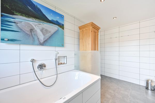 Alte Jagdschloss Ferienwohnung Rommel Ferienwohnungen in Pfronten - Badezimmer