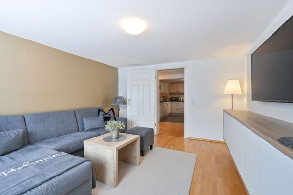 Alte Jagdschloss Ferienwohnung Sophia Ferienwohnungen in Pfronten - Wohnzimmer