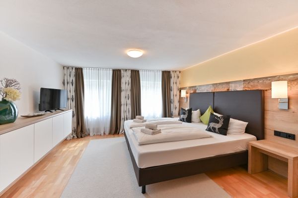 Alte Jagdschloss Ferienwohnung Sophia Ferienwohnungen in Pfronten - Schlafzimmer