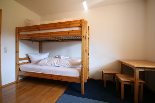  Ferienwohnung Romi Ferienwohnungen in Pfronten - Schlafzimmer