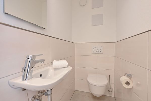  Ferienwohnung Zugspitze Ferienwohnungen in Pfronten - Gäste-WC