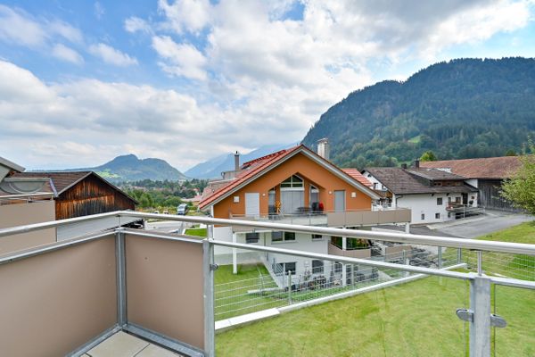  Ferienwohnung Zugspitze Ferienwohnungen in Pfronten - Ausblick vom Balkon