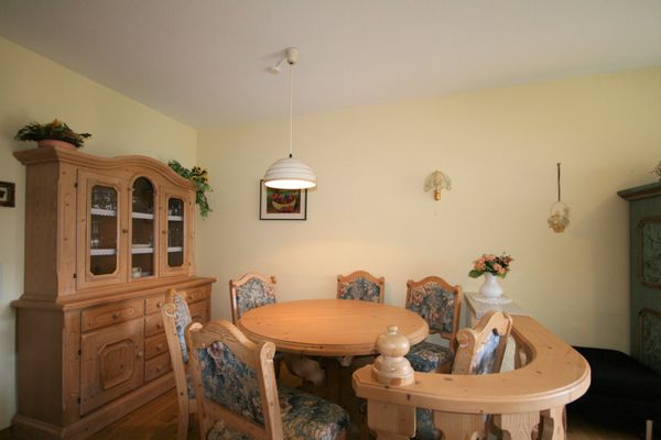  Ferienwohnung Bärbel Ferienwohnungen in Rieden am Forggensee - Wohnzimmer