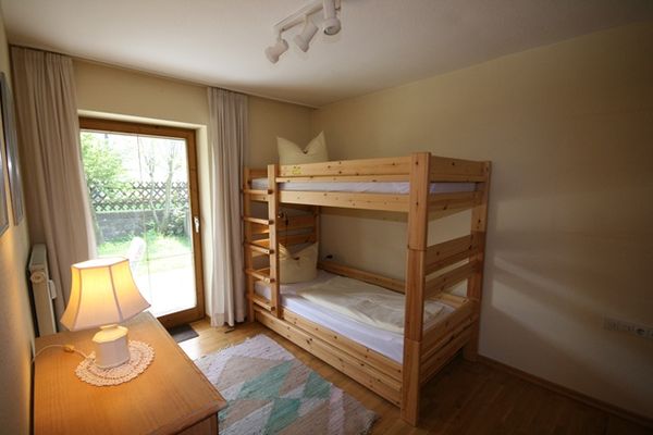  Ferienwohnung Bärbel Ferienwohnungen in Rieden am Forggensee - Schlafzimmer