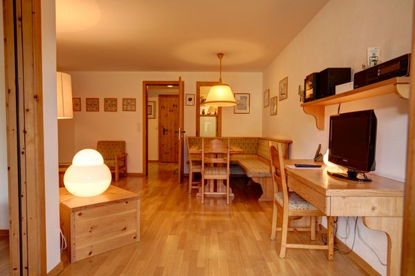 Chesa Munteratsch 1-Zimmerwohnung 103 Typ BB Silvaplana - -img.tag.livingroom-