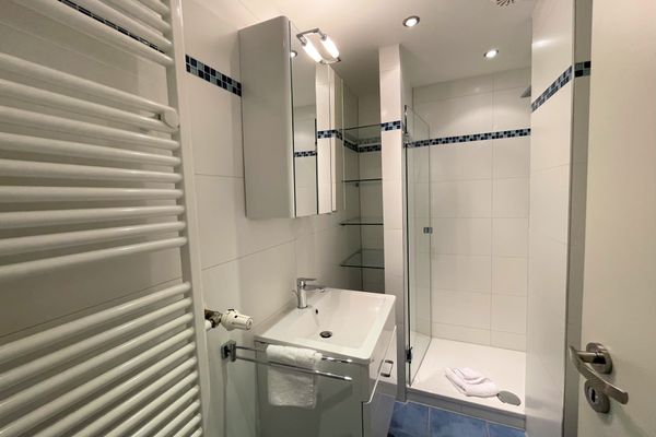 Allgäuer Appartementhaus Appartement Alpenglühen / Whg. 23 Ferienwohnungen in Pfronten - Badezimmer