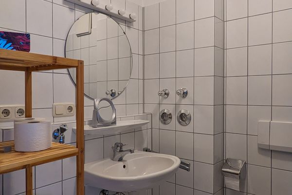 Ferienanlage Neuschwansteinblick Ferienwohnung 109 Ferienwohnungen in Füssen - Badezimmer