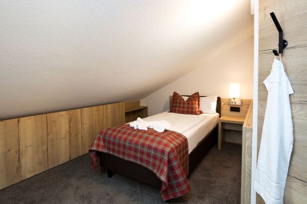 Ferienanlage Neuschwansteinblick Ferienwohnung 128 Ferienwohnungen in Füssen - Schlafzimmer