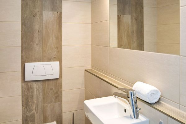 Ferienanlage Neuschwansteinblick Ferienwohnung 128 Ferienwohnungen in Füssen - Gäste-WC