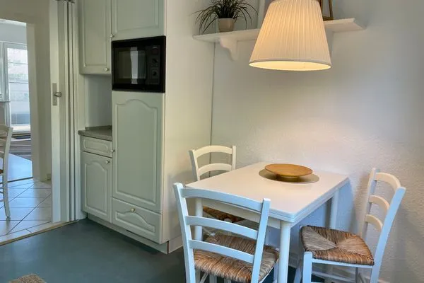 Haus Jenina FeWo1 Döse - Küche / Küchenzeile