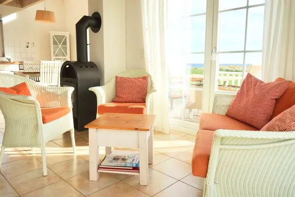 Wohnzimmer Strandpark Sierksdorf H100
