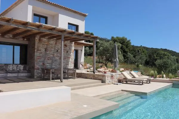 Main view  Villa Sapientza