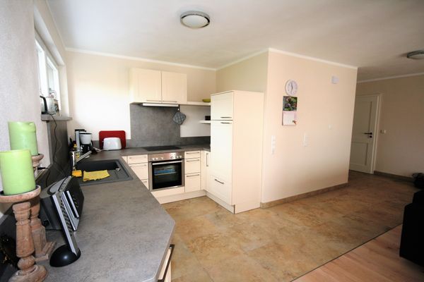  Ferienwohnung Katja Ferienwohnungen in Hopfen am See - Küche / Küchenzeile