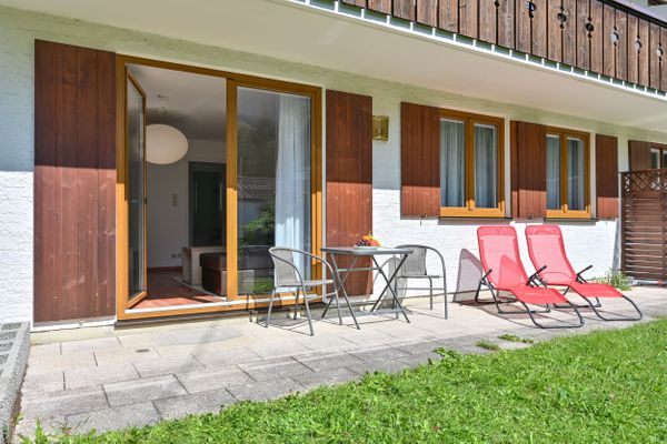  Ferienwohnung im Königswinkel Ferienwohnungen in Hohenschwangau - Terrasse