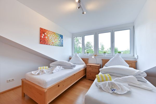 Chalet am Breitenberg Appartement CB 09 Ferienwohnungen in Pfronten - Schlafzimmer