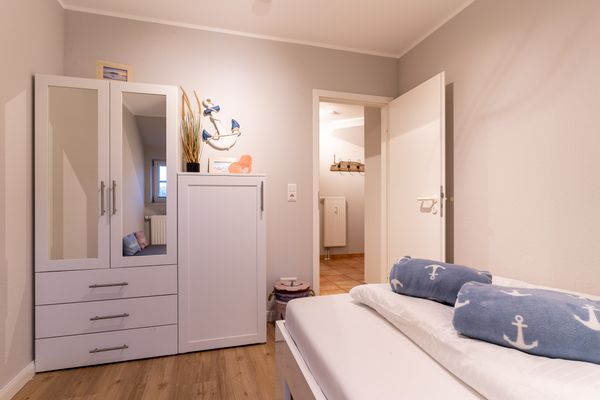  Wohnung Auszeit Nr. 9 im Dünenhof Dorf - Schlafzimmer