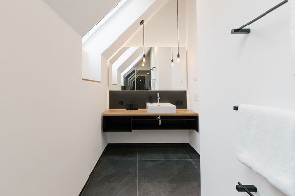 DIE.VIER DAS.ERSTE Wieck - Badezimmer