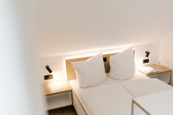 DIE.VIER DAS.VIERTE Wieck - Bett