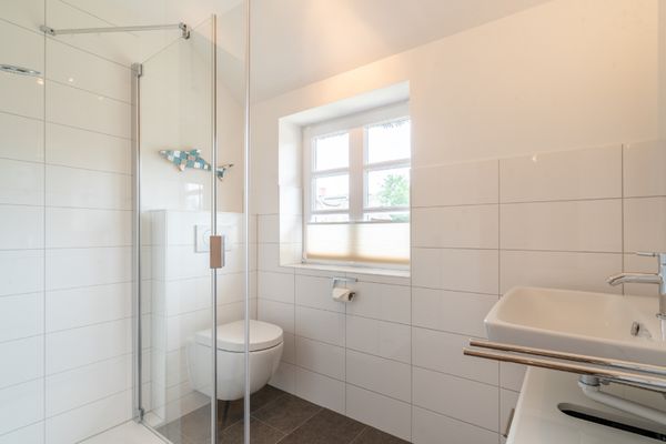  Frieseneck Ording - Badezimmer