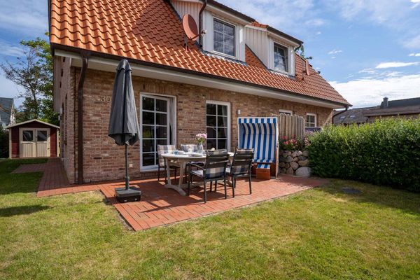  Haus Nordseewind Dorf - Terrasse