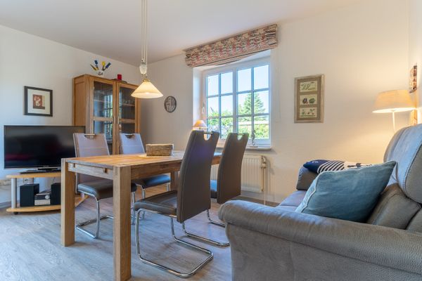  Haus Seeschlößchen Böhl - Wohnzimmer