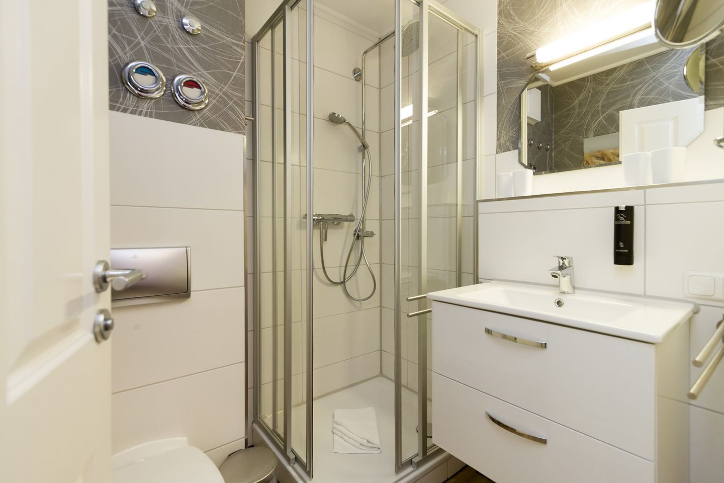 Strand-Park Strand-Park 113 Usedom - Badezimmer mit Dusche