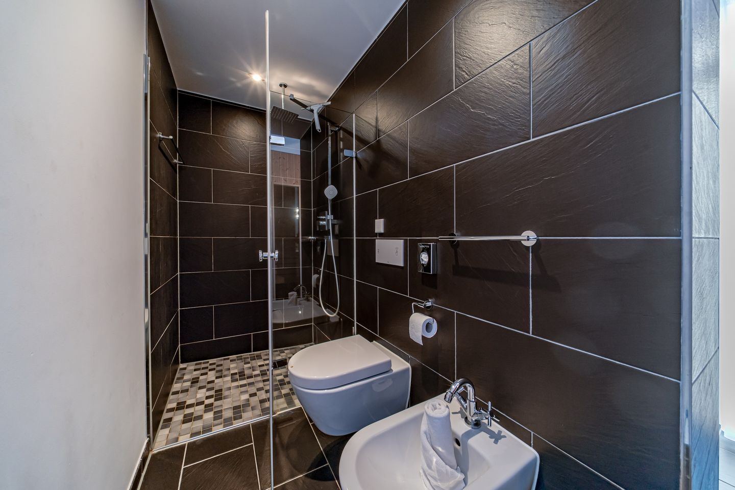 Resort Deichgraf Resort Deichgraf 27-05 Wremen - Badezimmer mit Regendusche