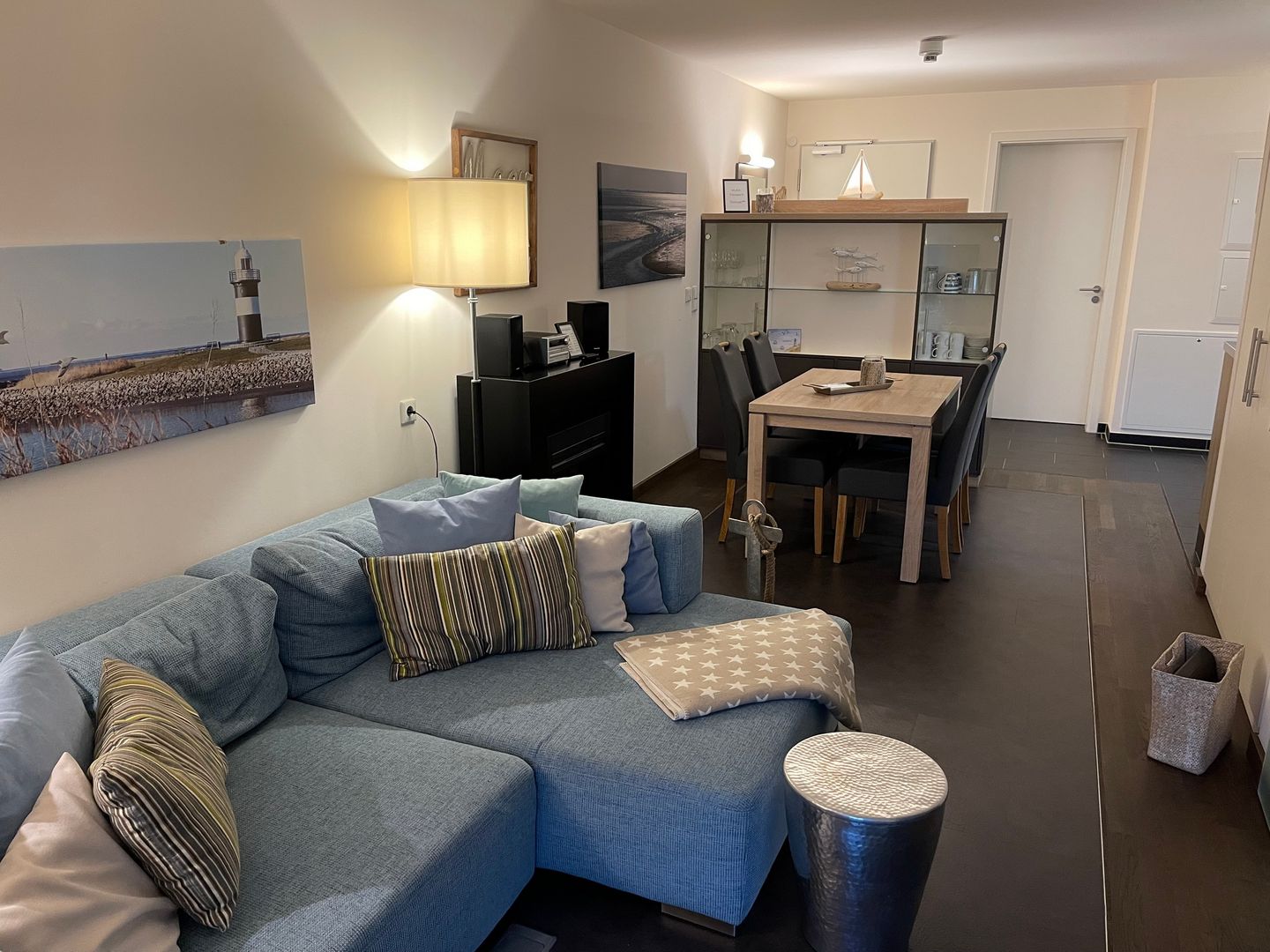 Resort Deichgraf Resort Deichgraf 27-12 Wremen - Wohnzimmer mit Sitzbereich