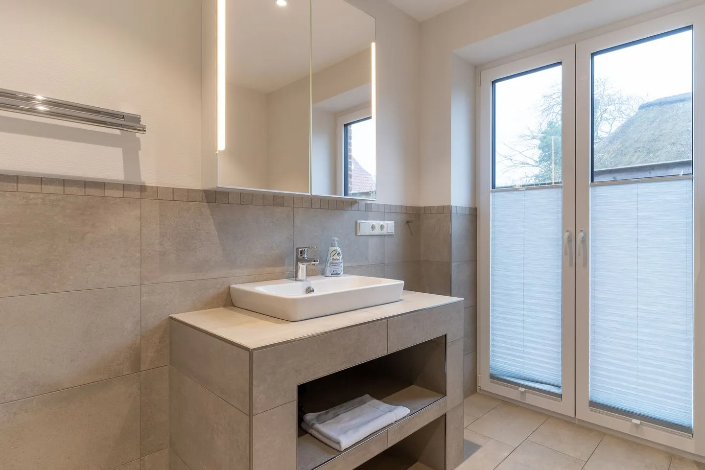 Appartementhaus Olsdorfer Straße Appartement Glücksmomente unten SPO Dorf - 