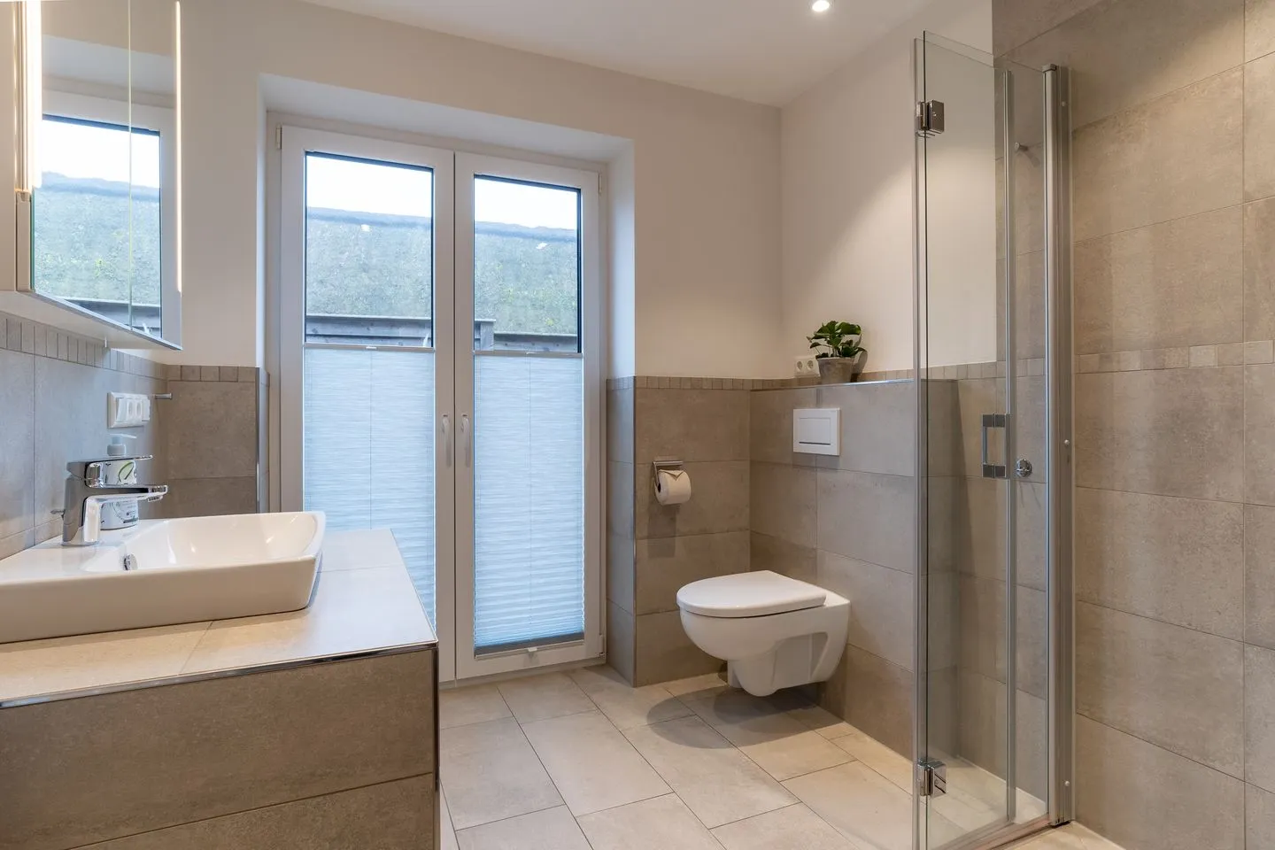 Appartementhaus Olsdorfer Straße Appartement Glücksmomente unten SPO Dorf - 