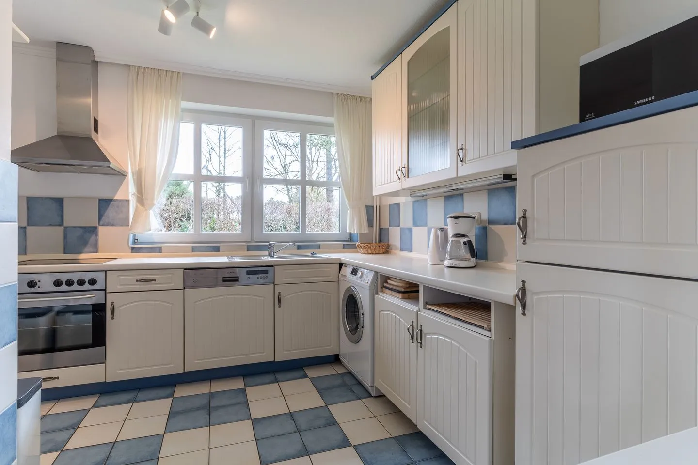 Haubarg Reetdachhaus Lüttje Haubarg SPO Dorf - 