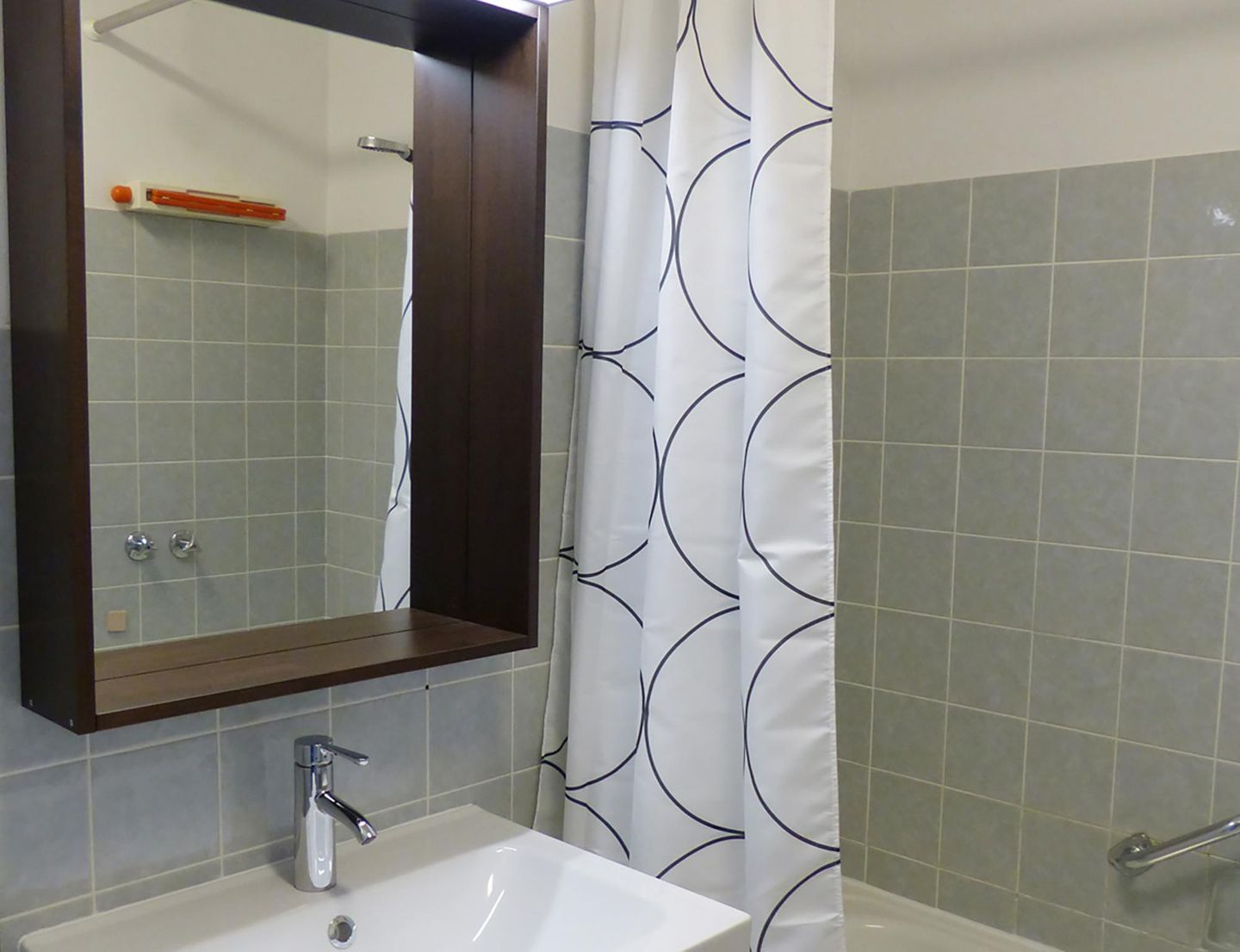 Kaiserhof Apartment 550, Typ J  - Badezimmer