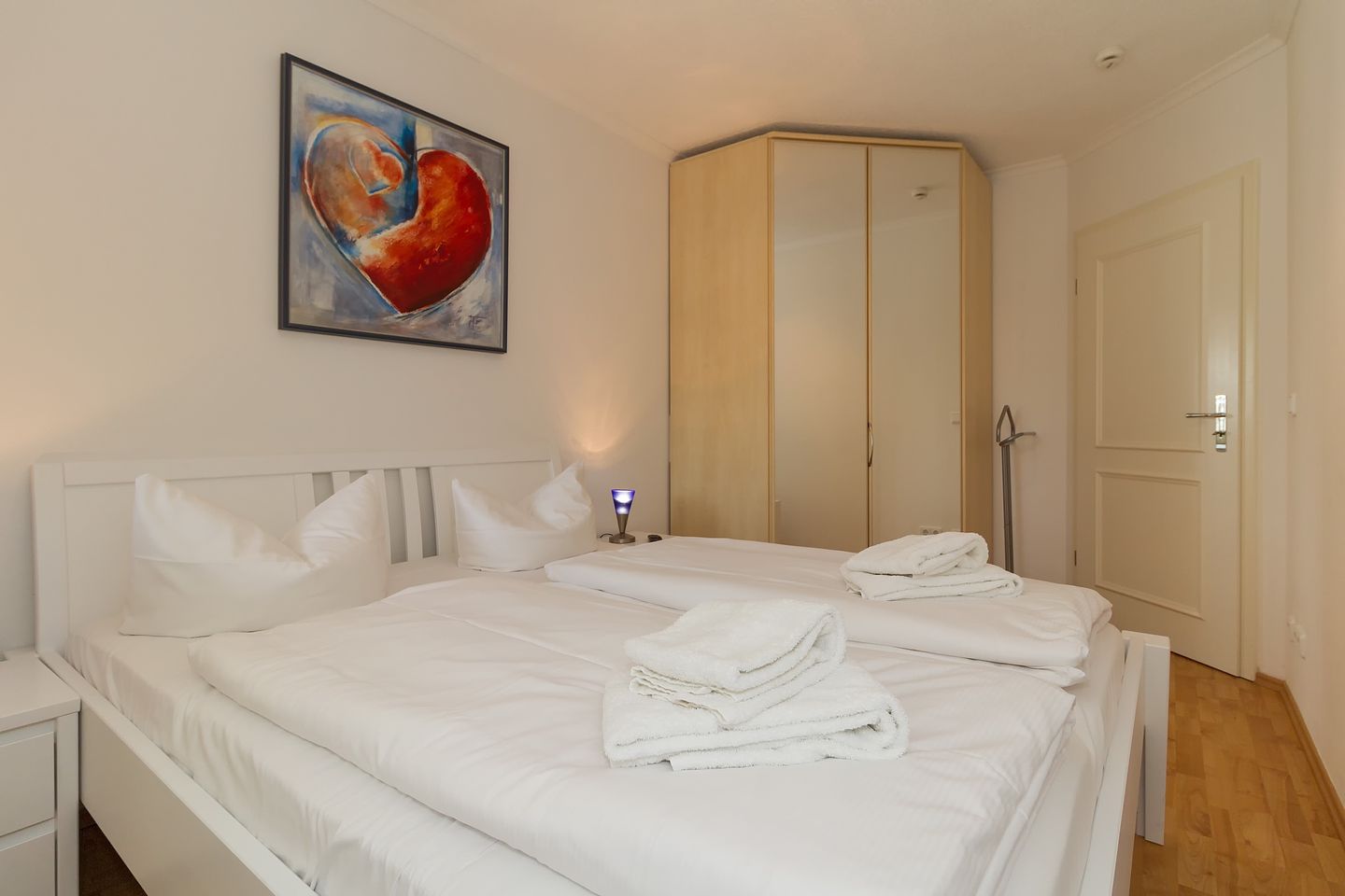 Apartmenthaus Atlantik Apartmenthaus Atlantik 211 Kühlungsborn - Schlafzimmer mit Kleiderschrank