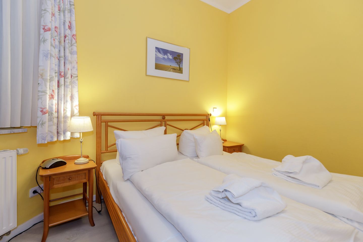 Apartmenthaus Atlantik Apartmenthaus Atlantik 004 Kühlungsborn - Schlafzimmer mit Doppelbett